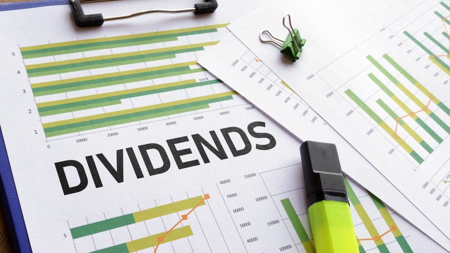 Reality Income vs. AGNC: One of These High-Yield Dividends Could Hurt You