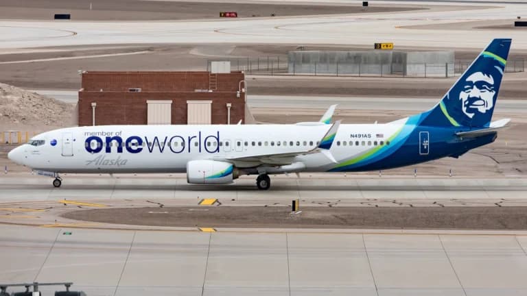 Alaska Airlines Adds 3 New Flight Routes, Resumes One After 10 Years
