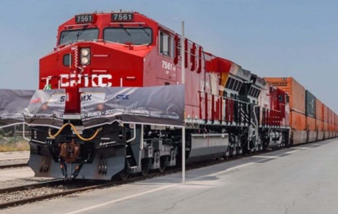 CPKC, CSX sharpen Mexico–US rail race