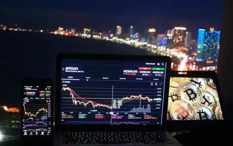 Avery Dennison Corp. stock (US0536111091): Shares edge higher as investors weigh valuation and deman