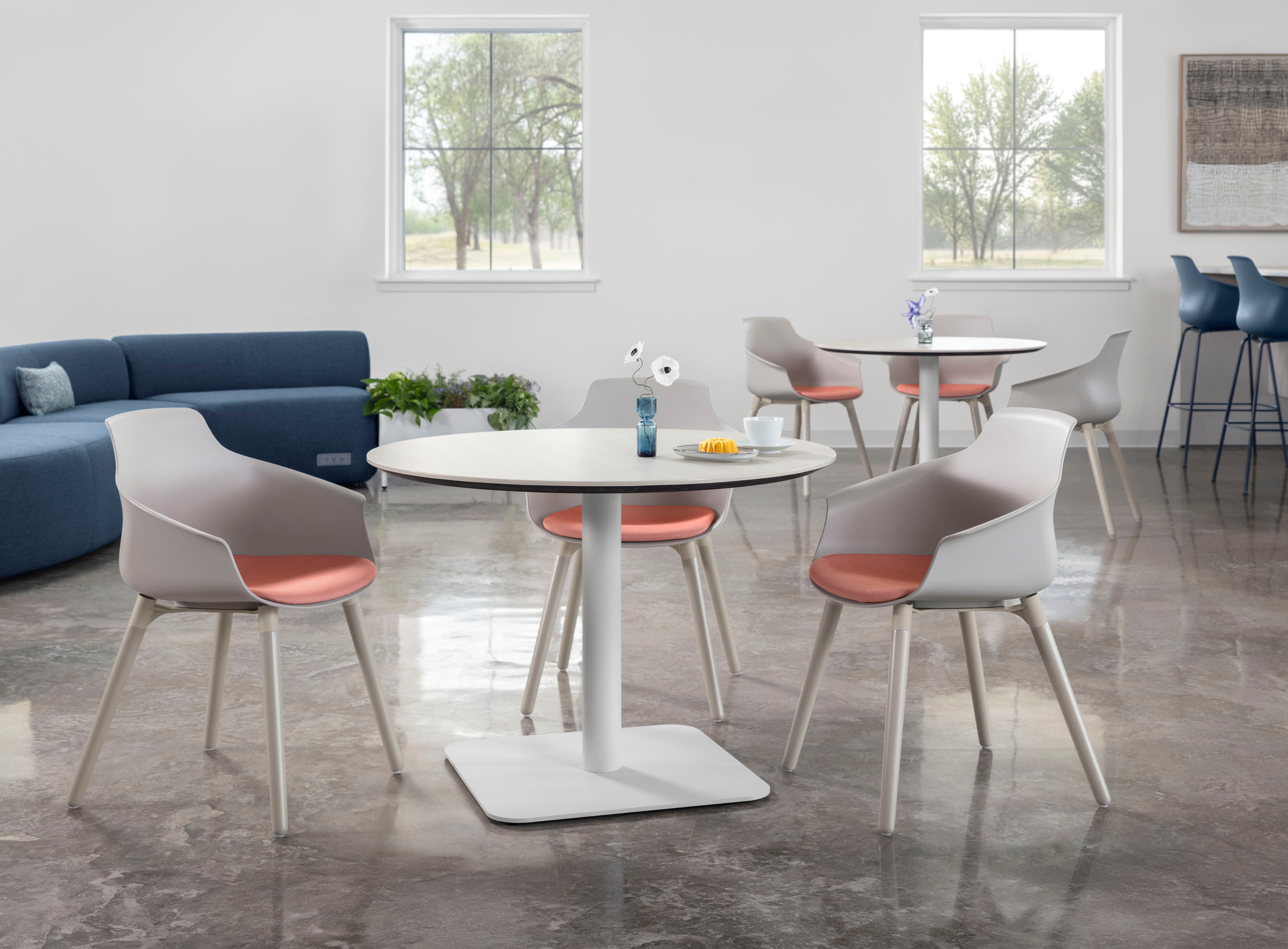 HON Introduces Brim: A Sculpted Polyshell Chair Designed for Comfort and Versatility