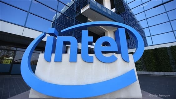 Intel Corporation (INTC.US) Premarket Up Nearly 4% on Report to Manufacture Some Apple Inc. (AAPL.US) Device Chips