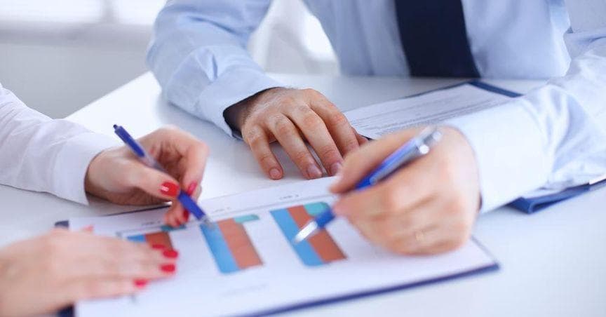 State Street (NYSE:STT) Shares Cross Above 200-Day Average