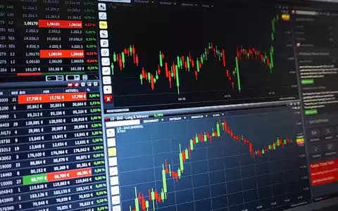Pinnacle West Capital stock (US7234841010): Growth outlook and 2025 rate case in focus