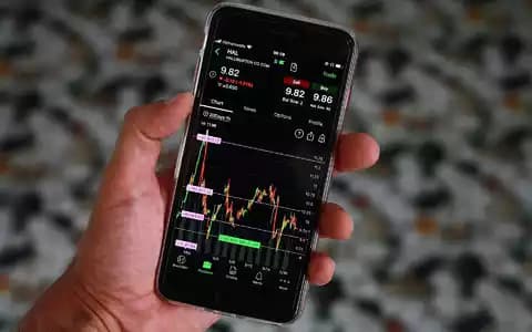 Packaging Corp of America stock (US6951561022): UBS upgrade and dividend move put pricing power in f